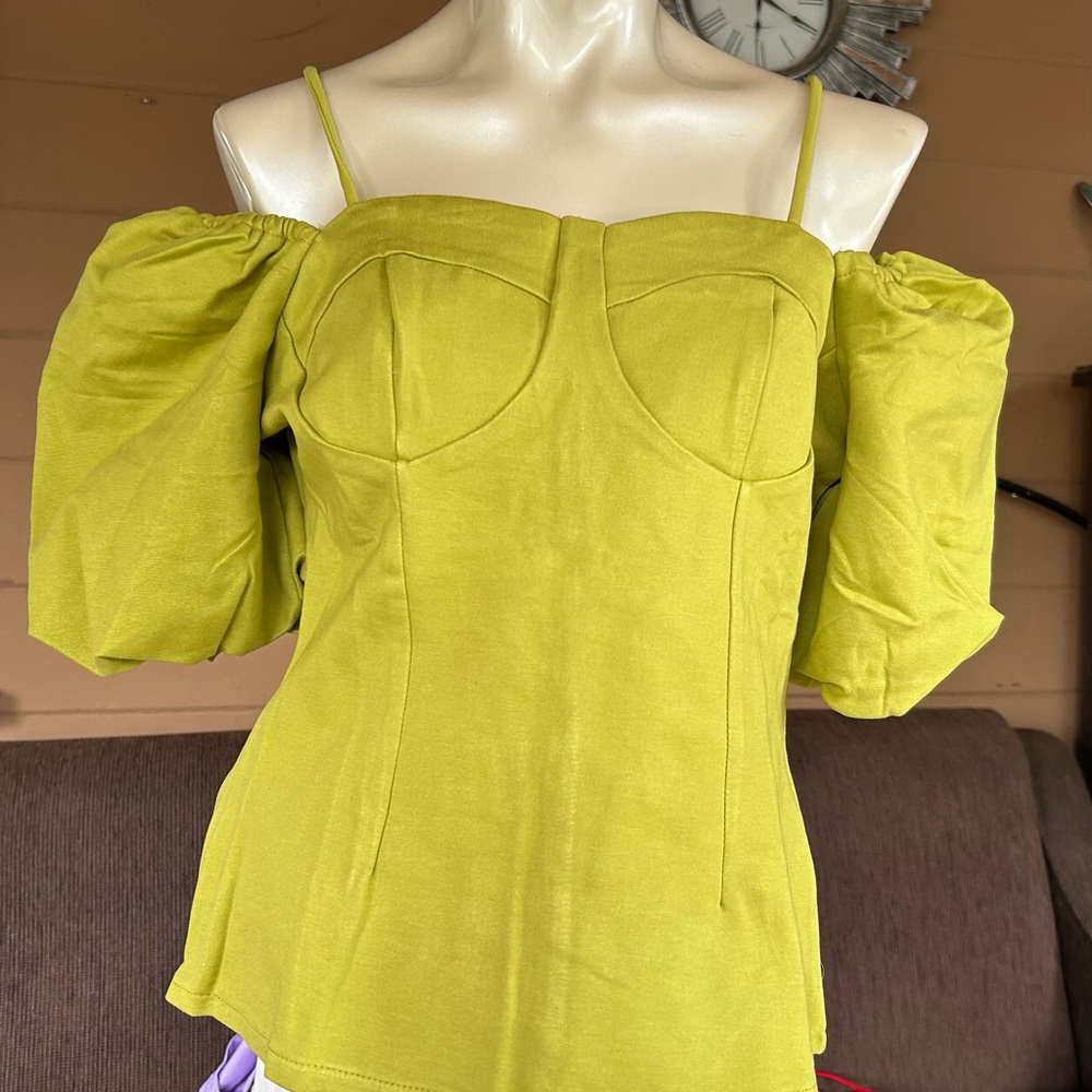 Shirt - Picture 2 of 3